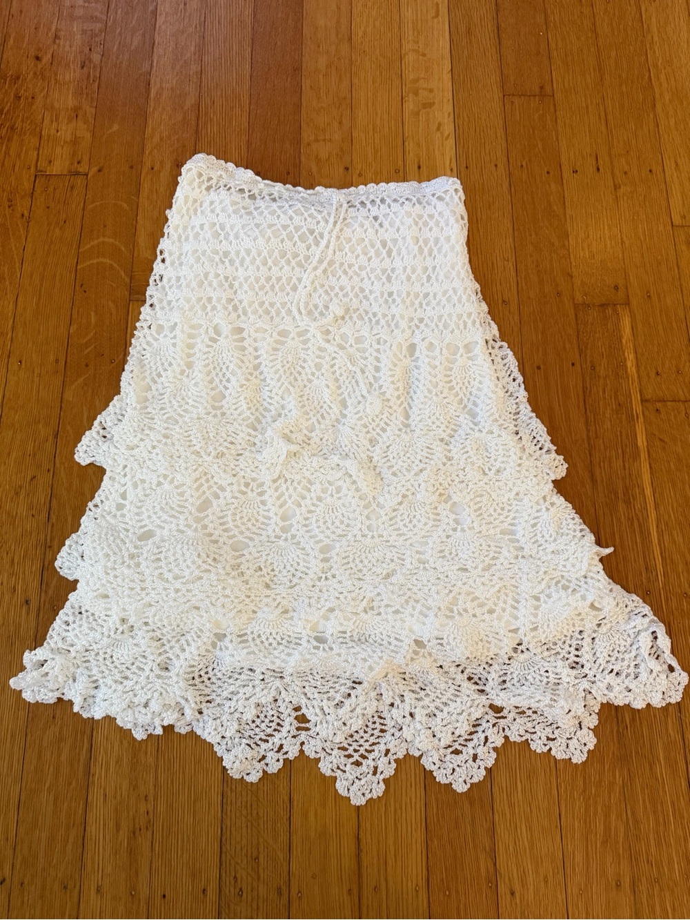 Alberto Makali White Crochet Lace Midi Skirt